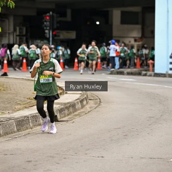 Runner Photo 1406864