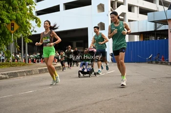 Runner Photo 1406907