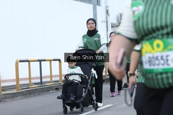 Runner Photo 1406943