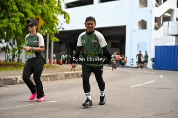 Runner Photo 1407143