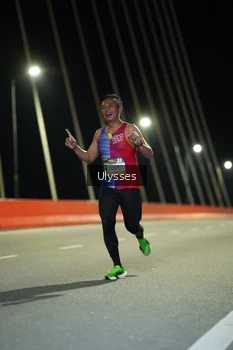 Runner Photo 1408020
