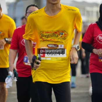 Runner Photo 1408083