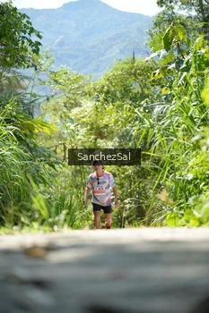 Runner Photo 1408640