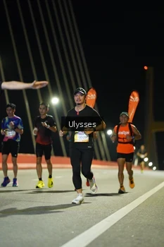 Runner Photo 1408812