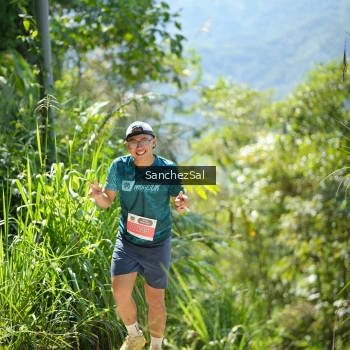 Runner Photo 1408813