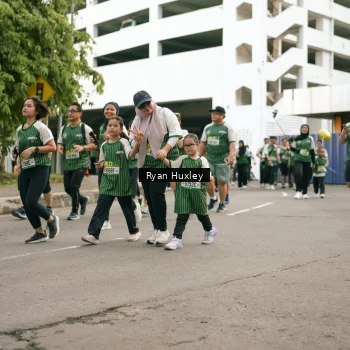 Runner Photo 1409824