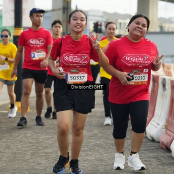 Runner Photo 1410077