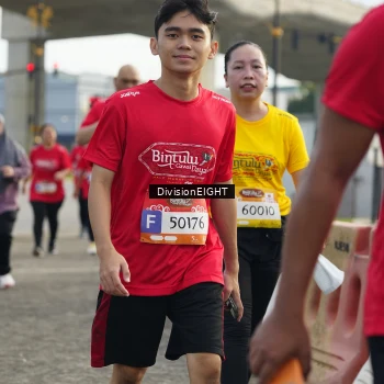 Runner Photo 1410168