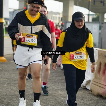 Runner Photo 1411044