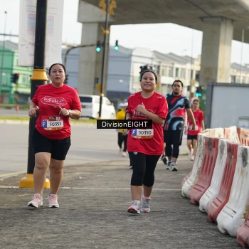 Runner Photo 1411837