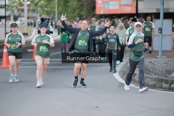 Runner Photo 1412207