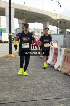 Runner Photo 1412443
