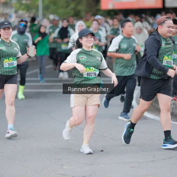 Runner Photo 1412444