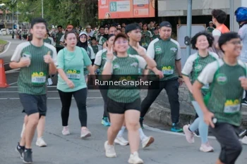 Runner Photo 1412604