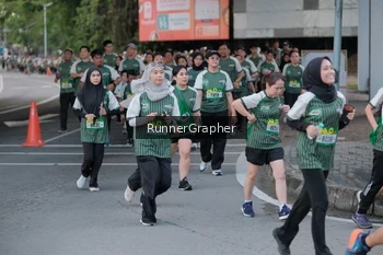 Runner Photo 1412799