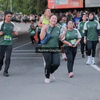 Runner Photo 1412823