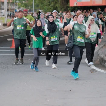 Runner Photo 1412826