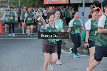 Runner Photo 1412868