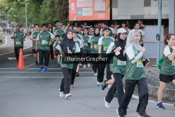 Runner Photo 1412927