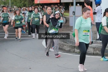 Runner Photo 1413095