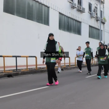 Runner Photo 1413117