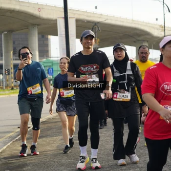 Runner Photo 1413353