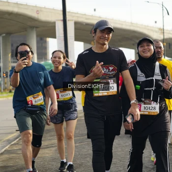 Runner Photo 1413377