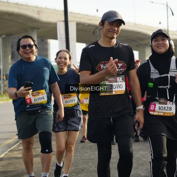 Runner Photo 1413387