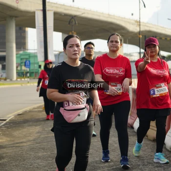 Runner Photo 1413429