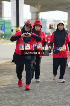 Runner Photo 1413462
