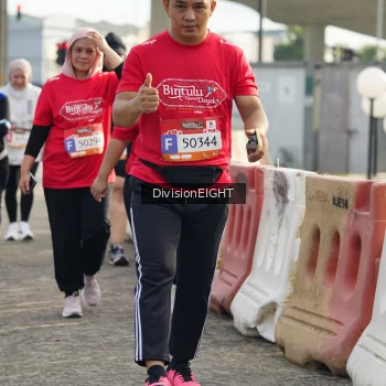 Runner Photo 1413546