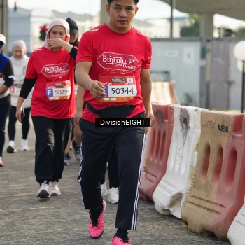 Runner Photo 1413552