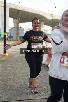 Runner Photo 1413623