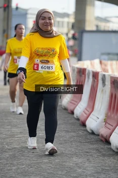 Runner Photo 1413712