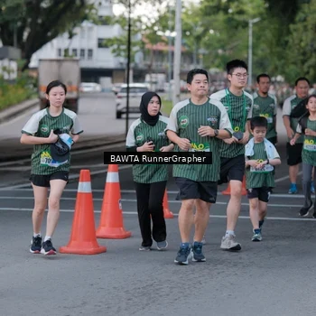 Runner Photo 1413812
