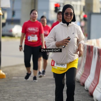 Runner Photo 1413814