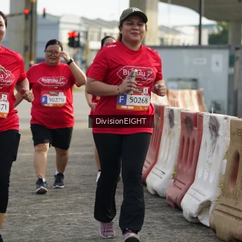 Runner Photo 1413873