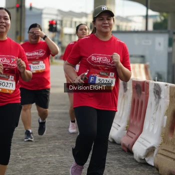 Runner Photo 1413875