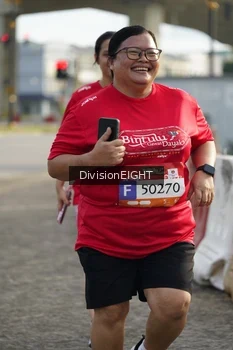 Runner Photo 1413939