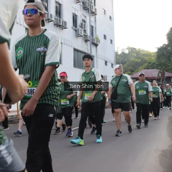 Runner Photo 1413980