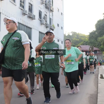Runner Photo 1414011