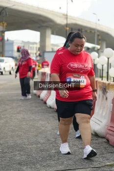 Runner Photo 1414343