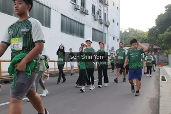 Runner Photo 1414433