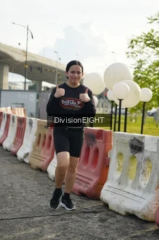 Runner Photo 1414478