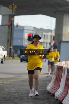Runner Photo 1414576