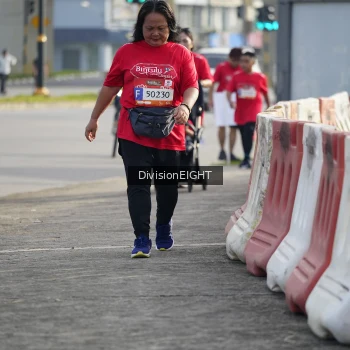 Runner Photo 1414695