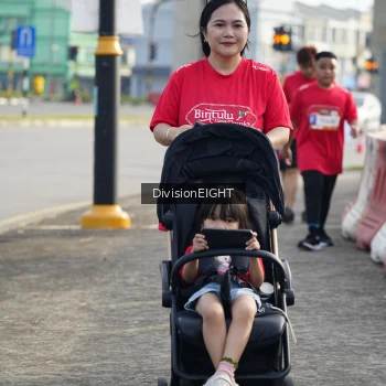 Runner Photo 1414738