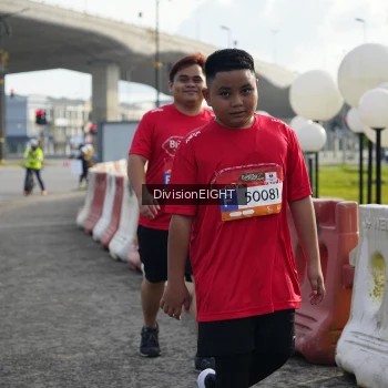 Runner Photo 1414771