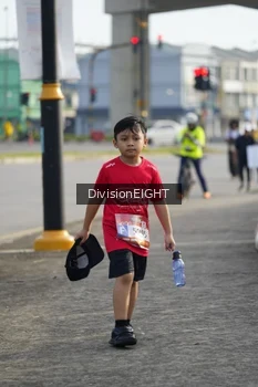 Runner Photo 1414777