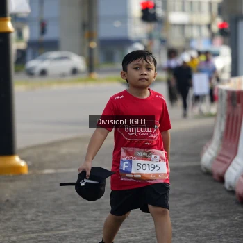 Runner Photo 1414790